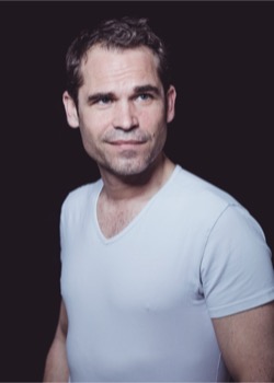 Cv main photo